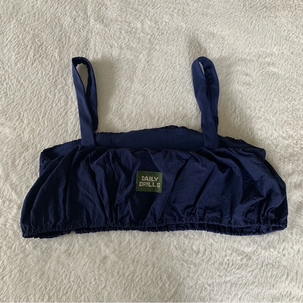 Women’s Small DAILY DRILLS Navy Blue Bubble Nylon Sports Bra Tank Top